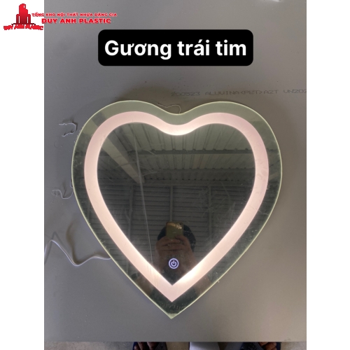 Gương trái tim